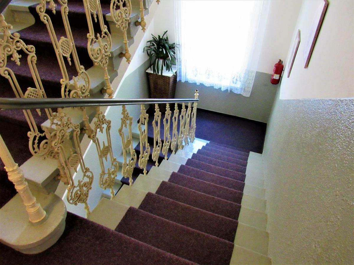 Milano Hostel มาเรียอานซเกลาซนี ภายนอก รูปภาพ